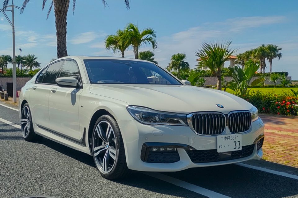 BMW 740i M-SPORT 白■ / BMW